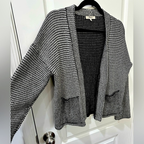 Madewell Black and White Knit Sweater - Picture 2 of 8